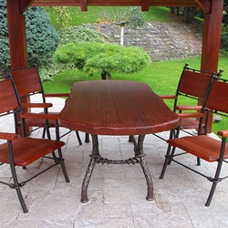 Schmiedeeiserner Tisch und Stühle - Luxusmöbel Schmiedeeiserner Tisch und Stühle - Luxusmöbel
