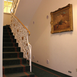 Schmiedeeisernes Geländer – Villa aus dem 19. Jh. Schmiedeeisernes Geländer – Villa aus dem 19. Jh.