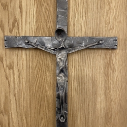 Handgeschmiedetes Kreuz