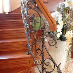 Innengeländer für Treppen im rustikalen Stil Innengeländer für Treppen im rustikalen Stil