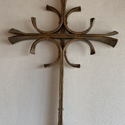 Handgeschmiedetes Kreuz Handgeschmiedetes Kreuz