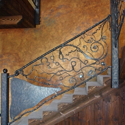 Handgeschmiedetes Innengeländer für Treppen – Wurzeln – hergestellt für eine Hütte in der Tatra Handgeschmiedetes Innengeländer für Treppen – Wurzeln – hergestellt für eine Hütte in der Tatra